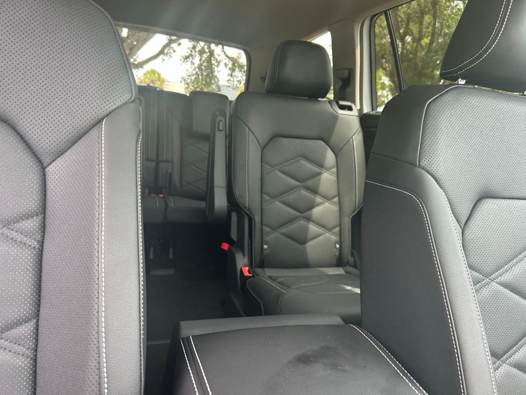 2026 Volkswagen Atlas SE Technology photo 26