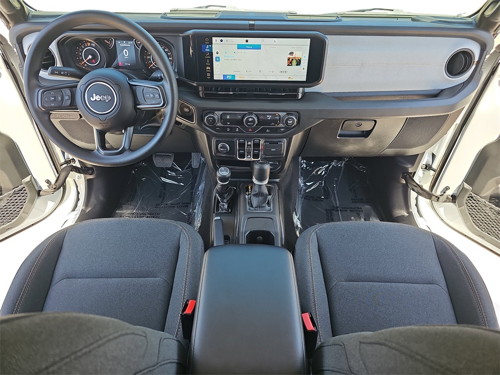 2025 Jeep Gladiator Sport photo 9