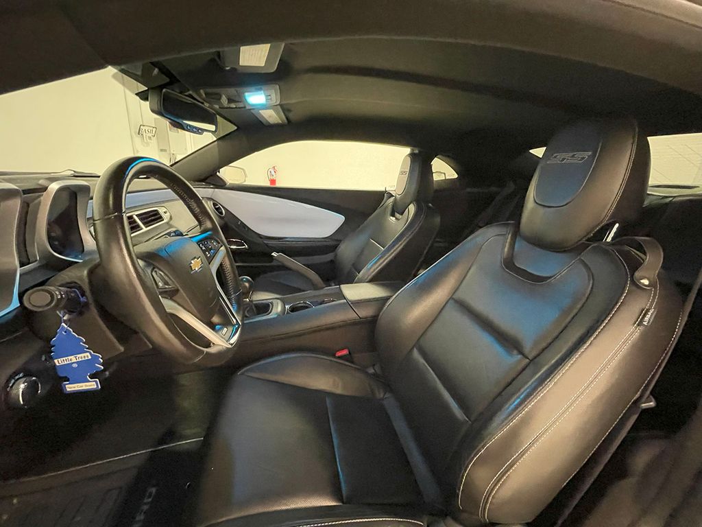 2012 Chevrolet Camaro SS photo 54