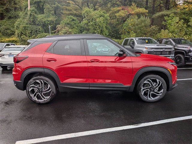 2026 Chevrolet Trailblazer RS photo 2