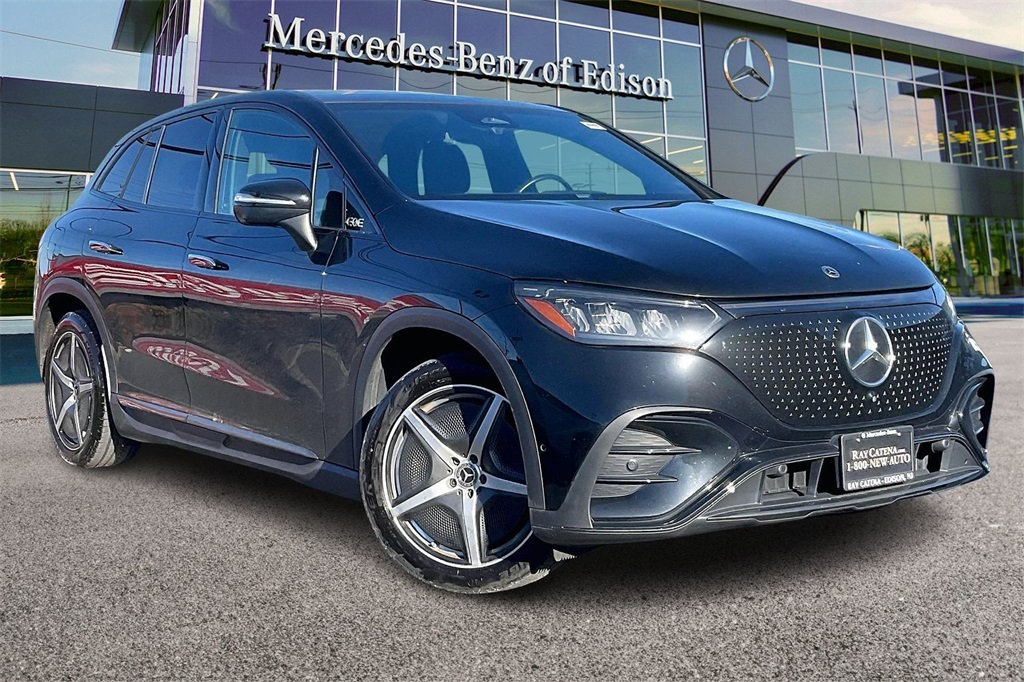2024 Mercedes-Benz EQE SUV Base's photo
