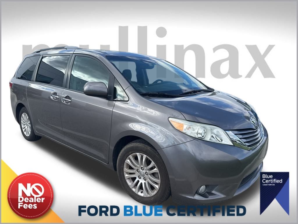 2017 Toyota Sienna XLE Premium