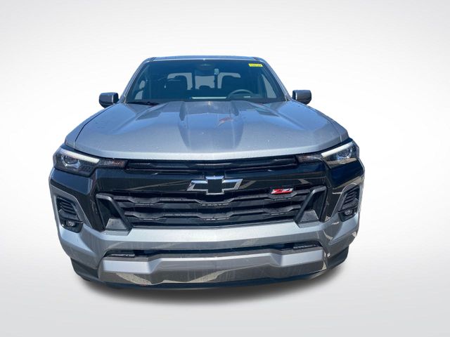 2025 Chevrolet Colorado Z71 photo 8