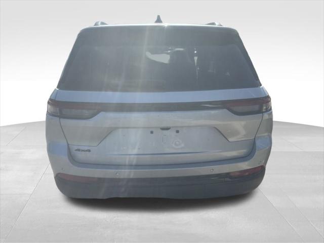 2025 Jeep Grand Cherokee Altitude X photo 18
