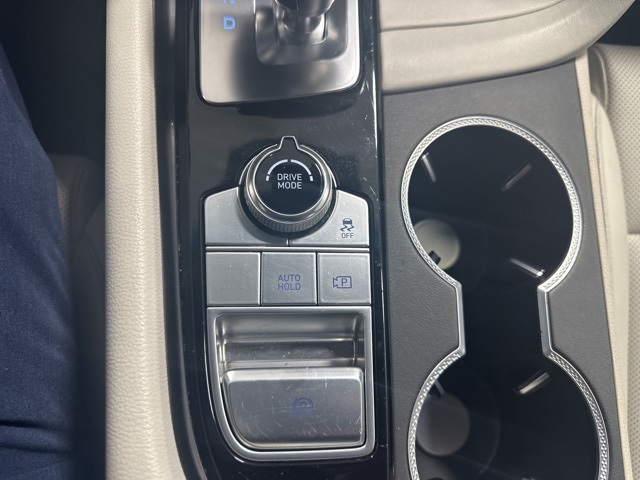 2024 Genesis G70 2.5T photo 26