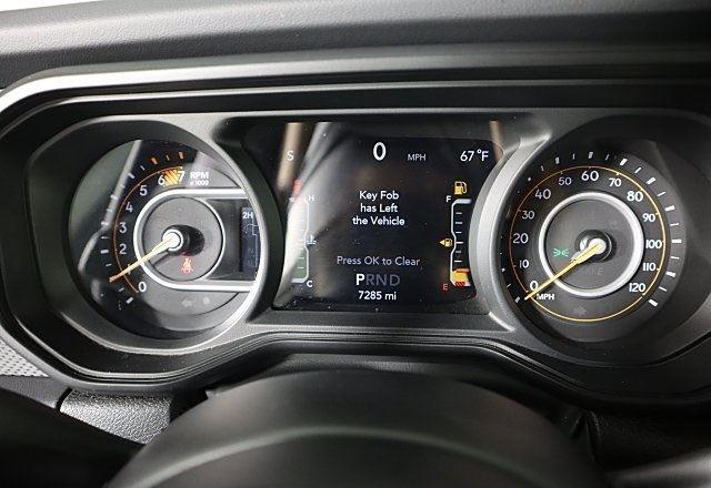 2025 Jeep Wrangler Rubicon X photo 38