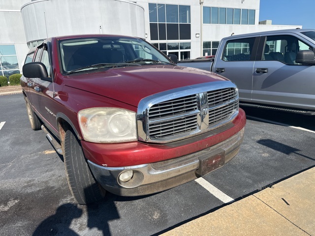2007 Dodge Ram SLT photo 9