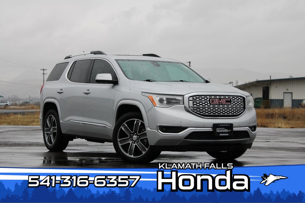 2017 GMC Acadia Denali