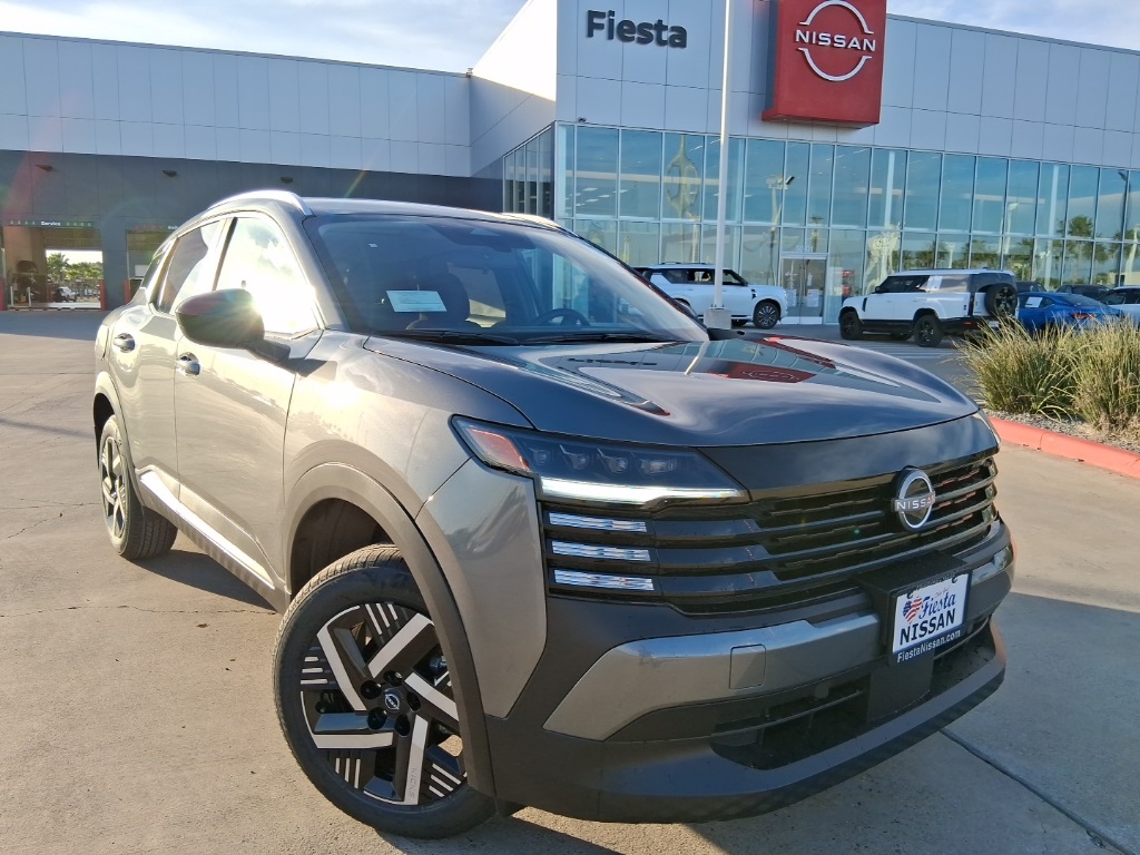 2026 Nissan KICKS SV's photo