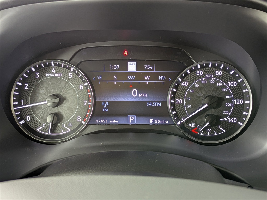 2024 Nissan Armada Platinum photo 24