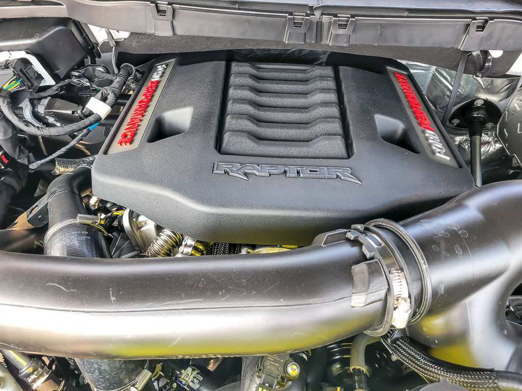 2025 FORD F-150 - Image 19