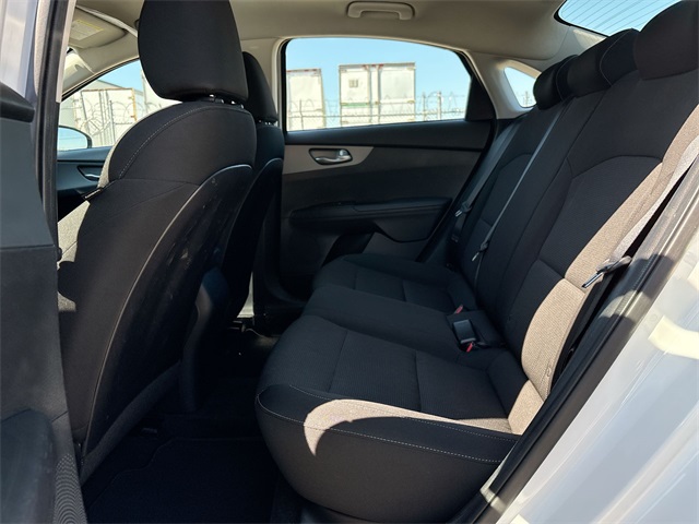 2021 Kia Forte LXS photo 17