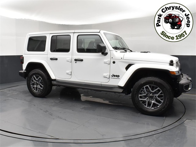 2026 Jeep Wrangler 4-Door Sahara's photo