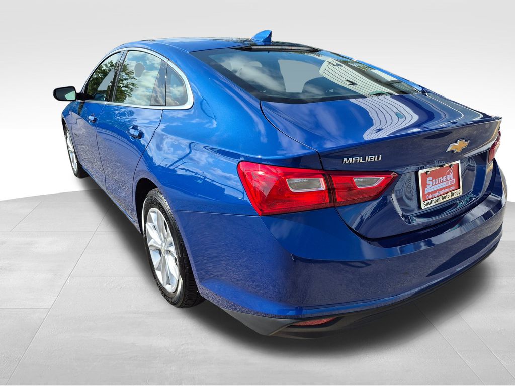 2023 Chevrolet Malibu 1LT photo 4