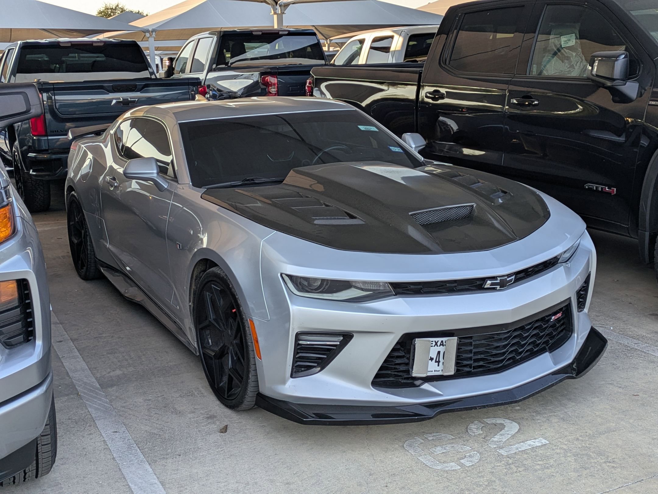 2018 Chevrolet Camaro 2LT photo 3