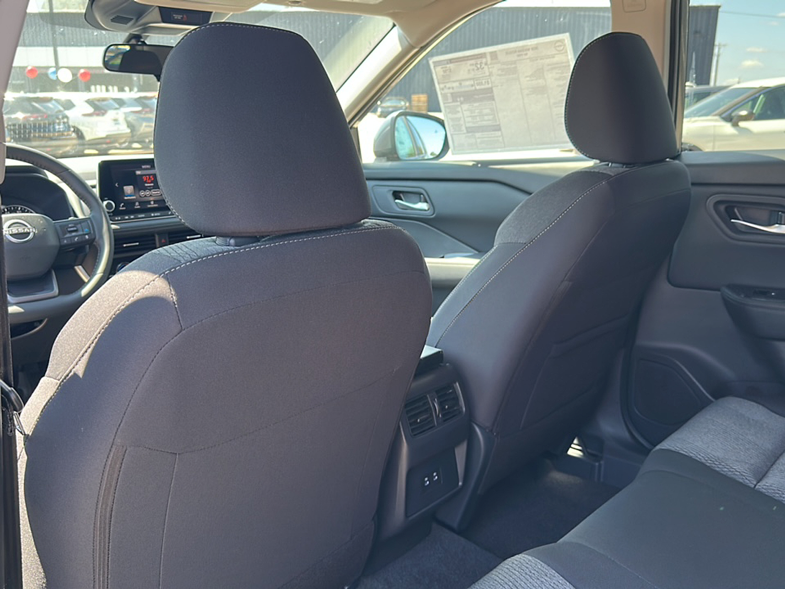 2026 Nissan Rogue SV photo 3