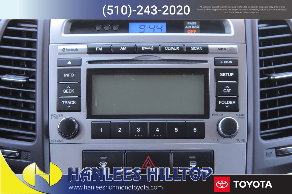 2010 Hyundai Santa Fe GLS photo 16