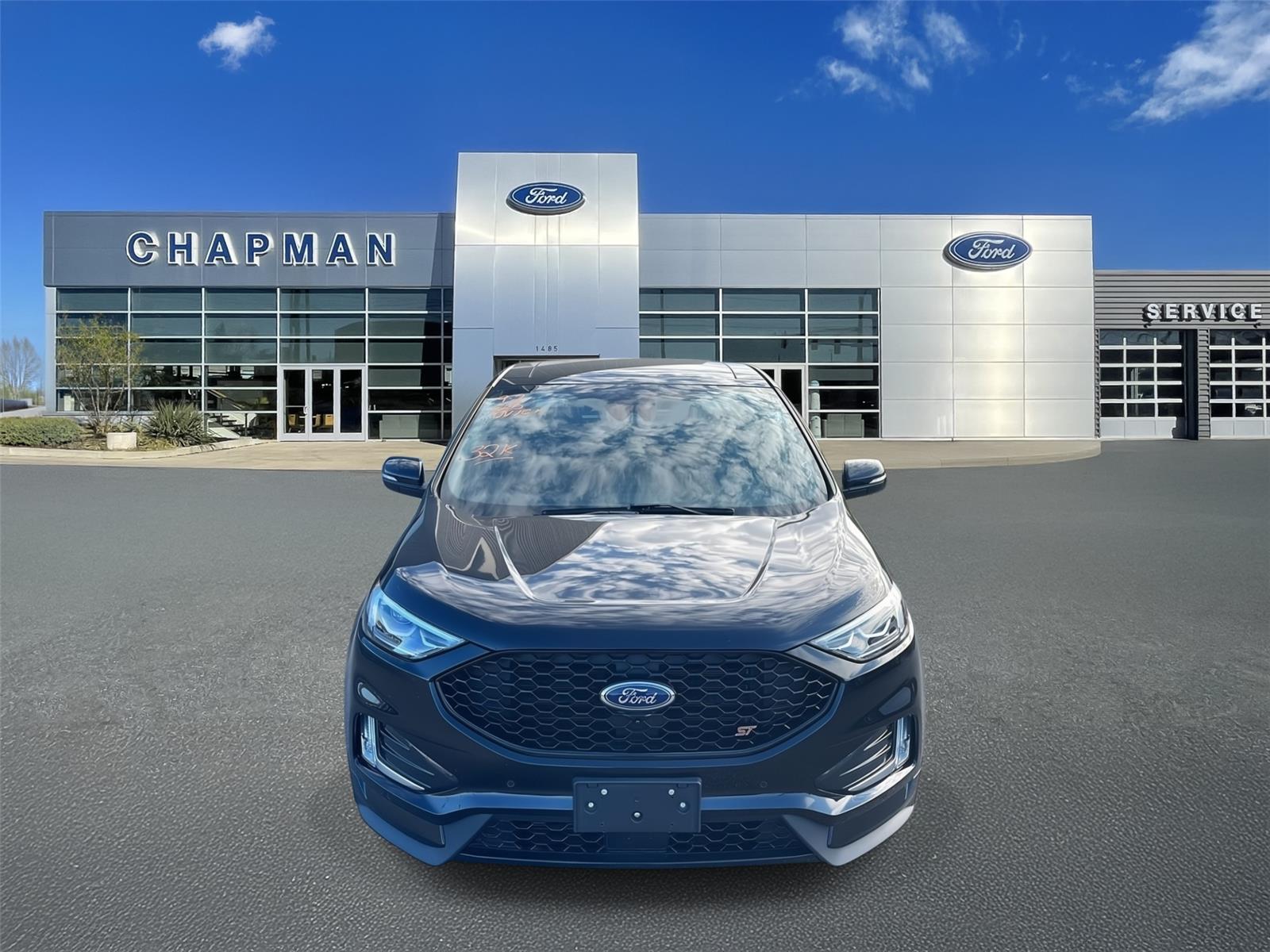 2022 Ford Edge ST photo 2