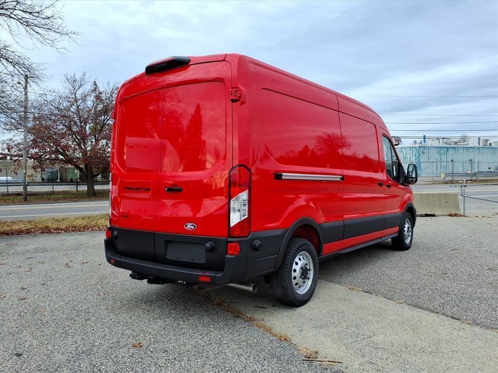 2026 Ford Transit photo 4