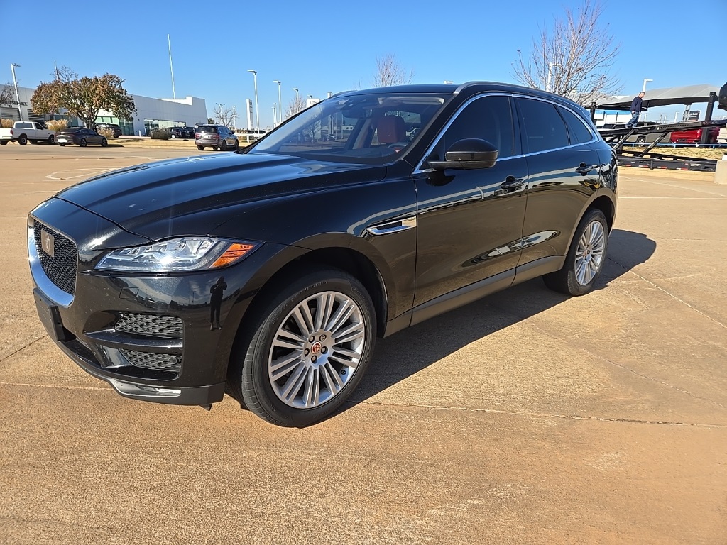 2019 Jaguar F-Pace Portfolio's photo