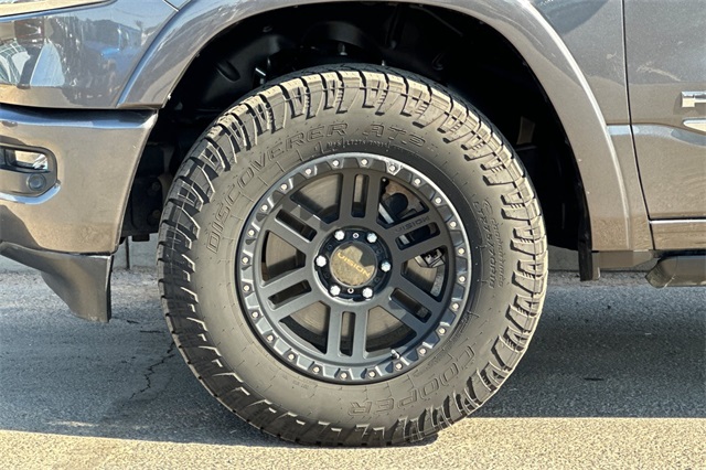 2022 Ram 1500 Limited photo 25