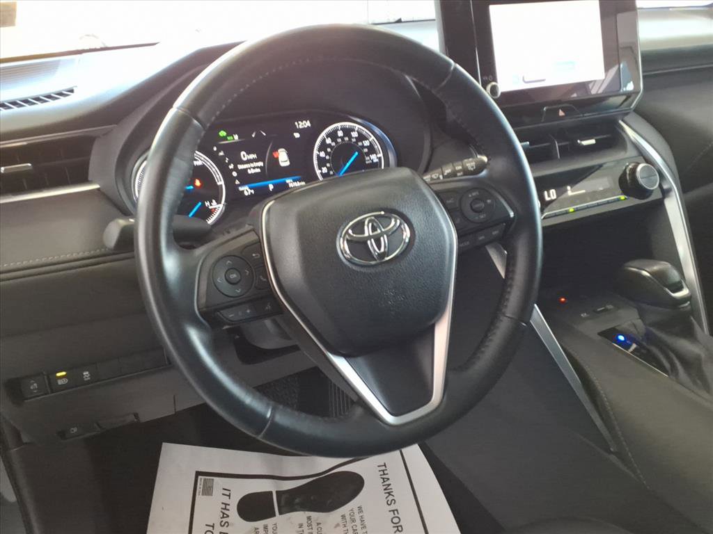 2023 Toyota Venza LE photo 10