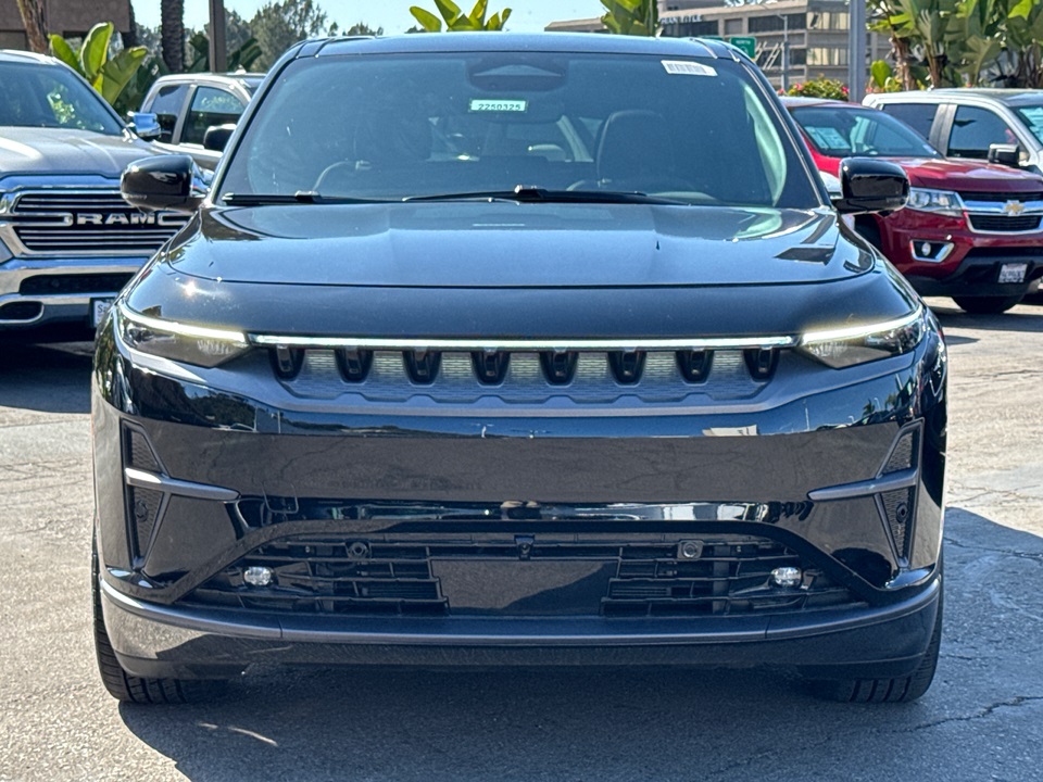 2025 Jeep Wagoneer S Limited photo 3