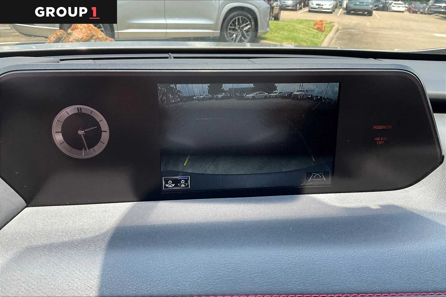 2022 Lexus UX 250h F SPORT photo 46