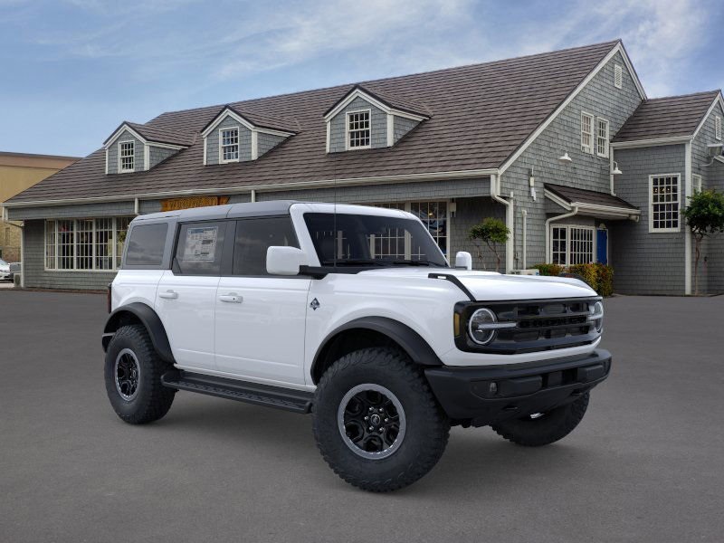 2025 Ford Bronco Outer Banks photo 4