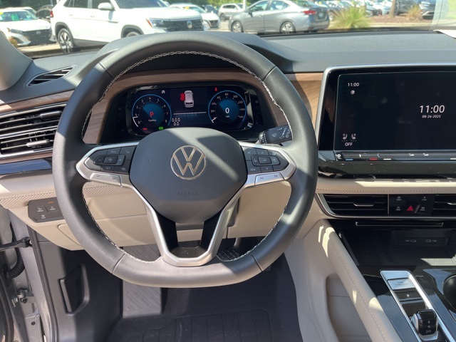 2026 Volkswagen Atlas SE Technology photo 17