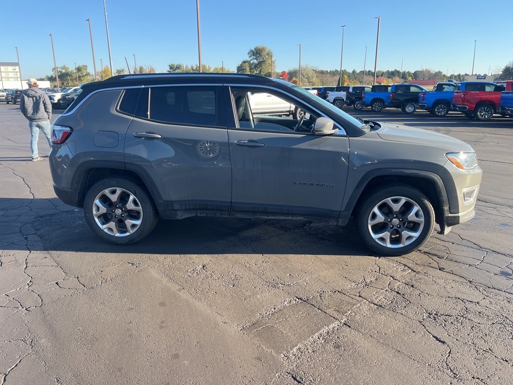 2020 Jeep Compass Limited photo 3