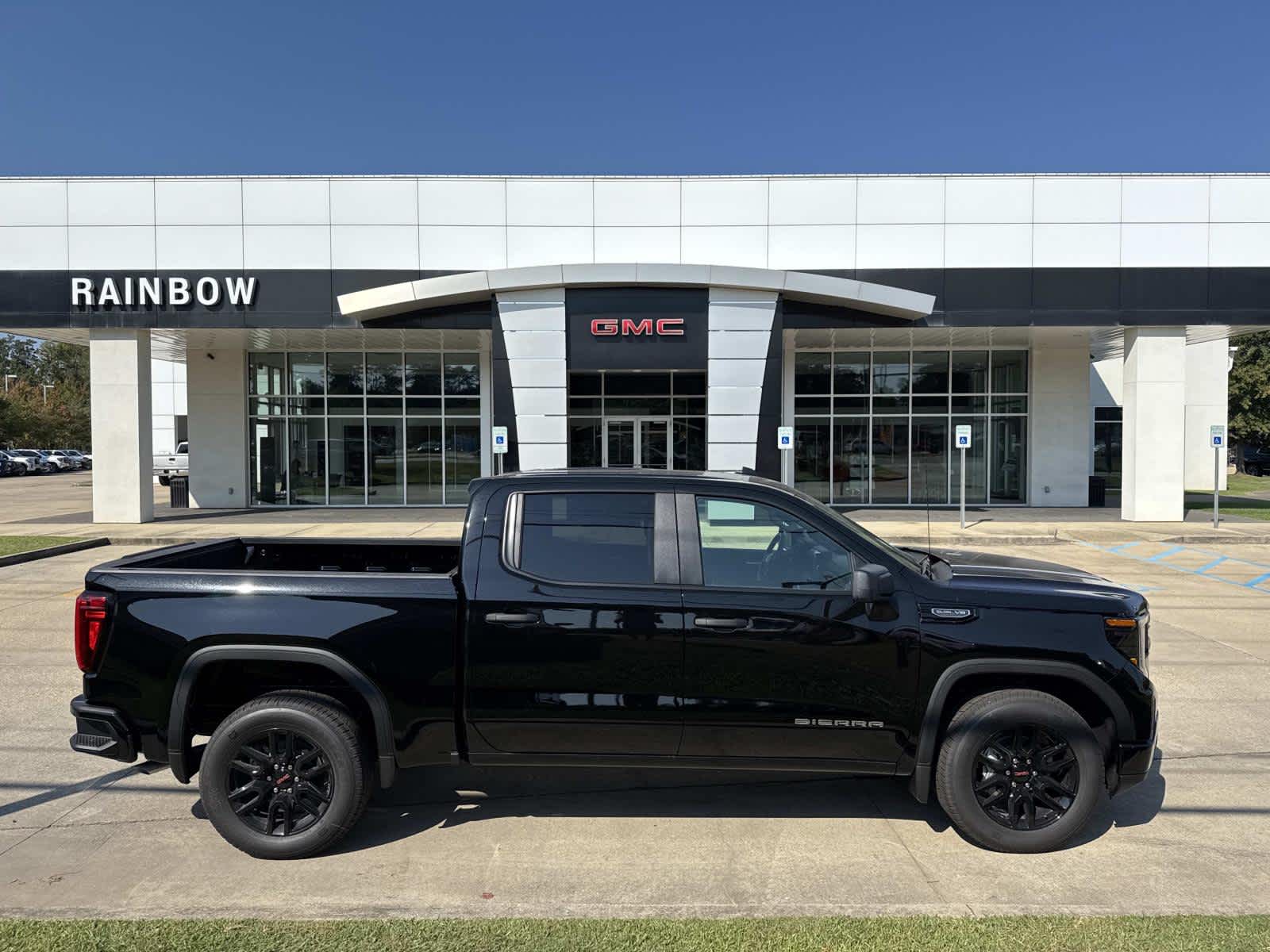 2026 GMC Sierra 1500 Pro's photo