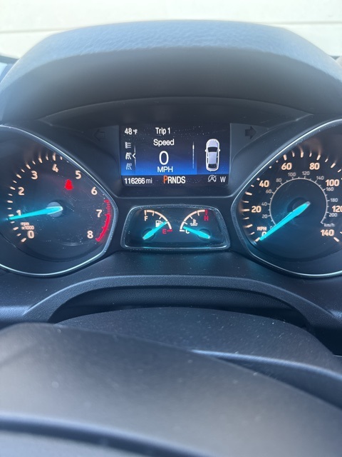 2019 Ford Escape SEL photo 2