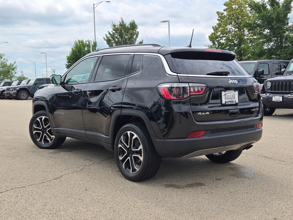 2022 Jeep Compass Limited photo 13