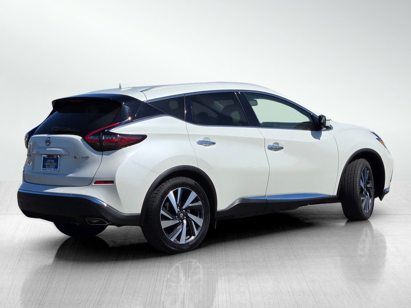 2023 Nissan Murano SL photo 4