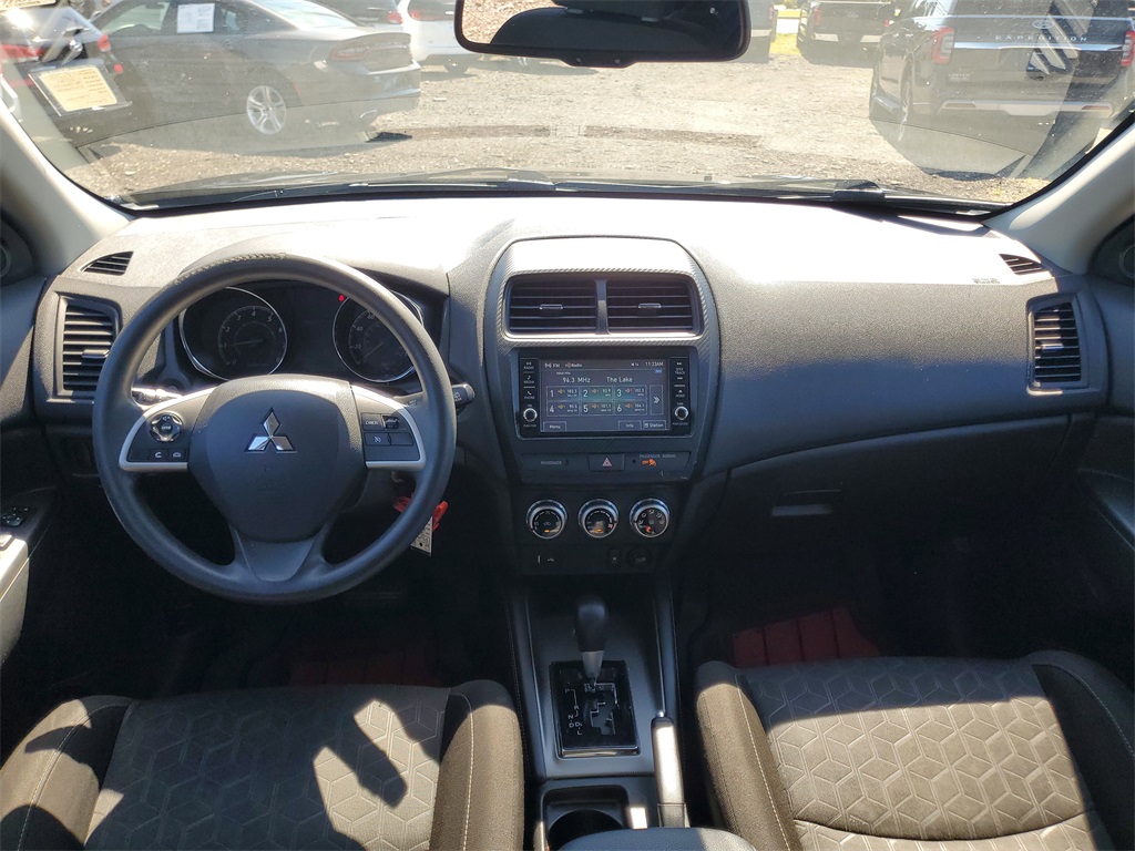 2021 Mitsubishi Outlander Sport ES photo 24