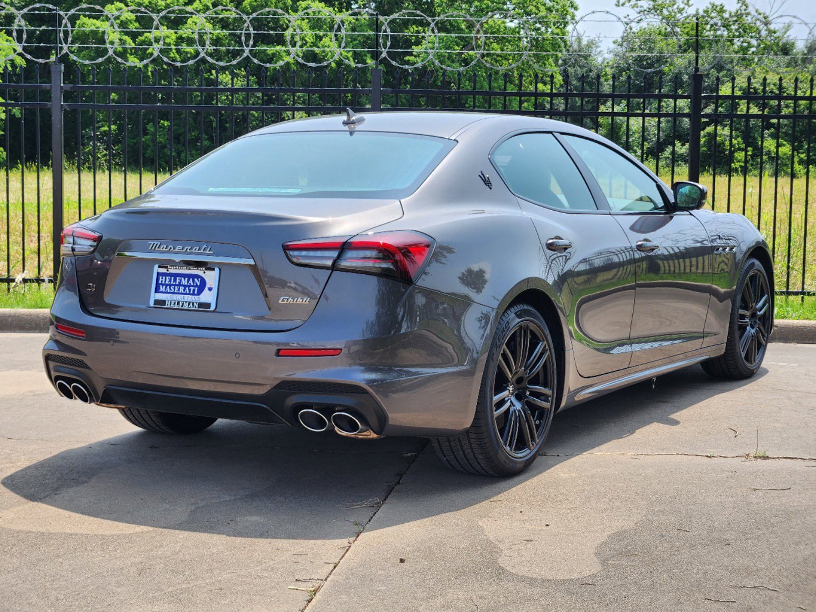 2024 Maserati Ghibli Modena Q4 photo 5