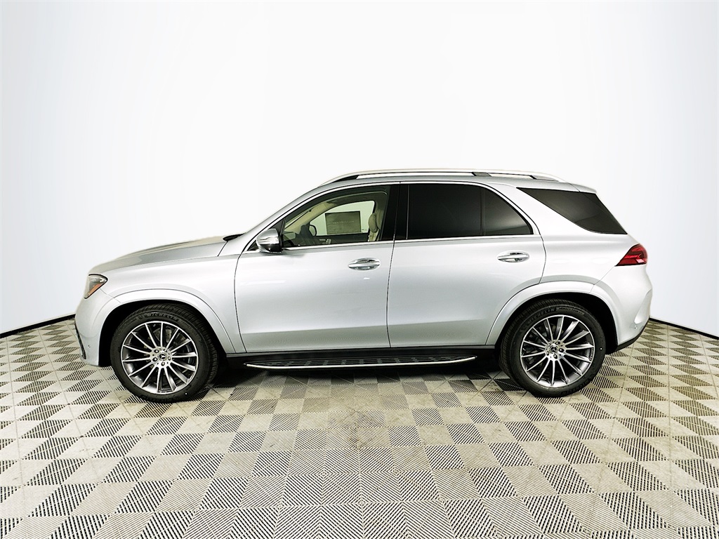 2026 Mercedes Benz GLE 450 4MATIC photo 4