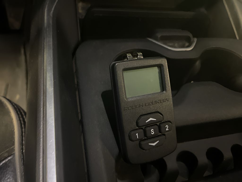 2020 Ram 2500 Laramie photo 14