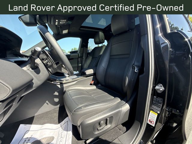 2024 Land Rover Range Rover Evoque S photo 10
