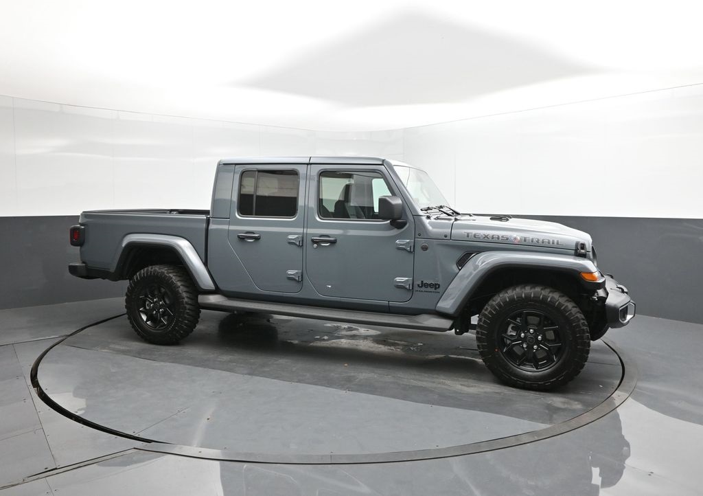 2025 Jeep Gladiator Sport photo 16
