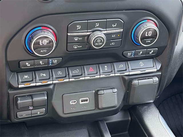 2021 Chevrolet Silverado 1500 LTZ photo 19
