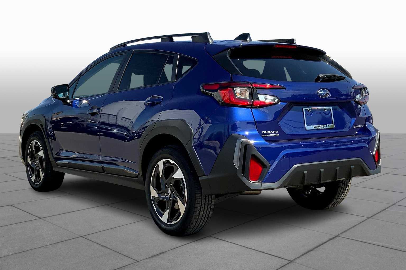 2025 Subaru Crosstrek Limited photo 10