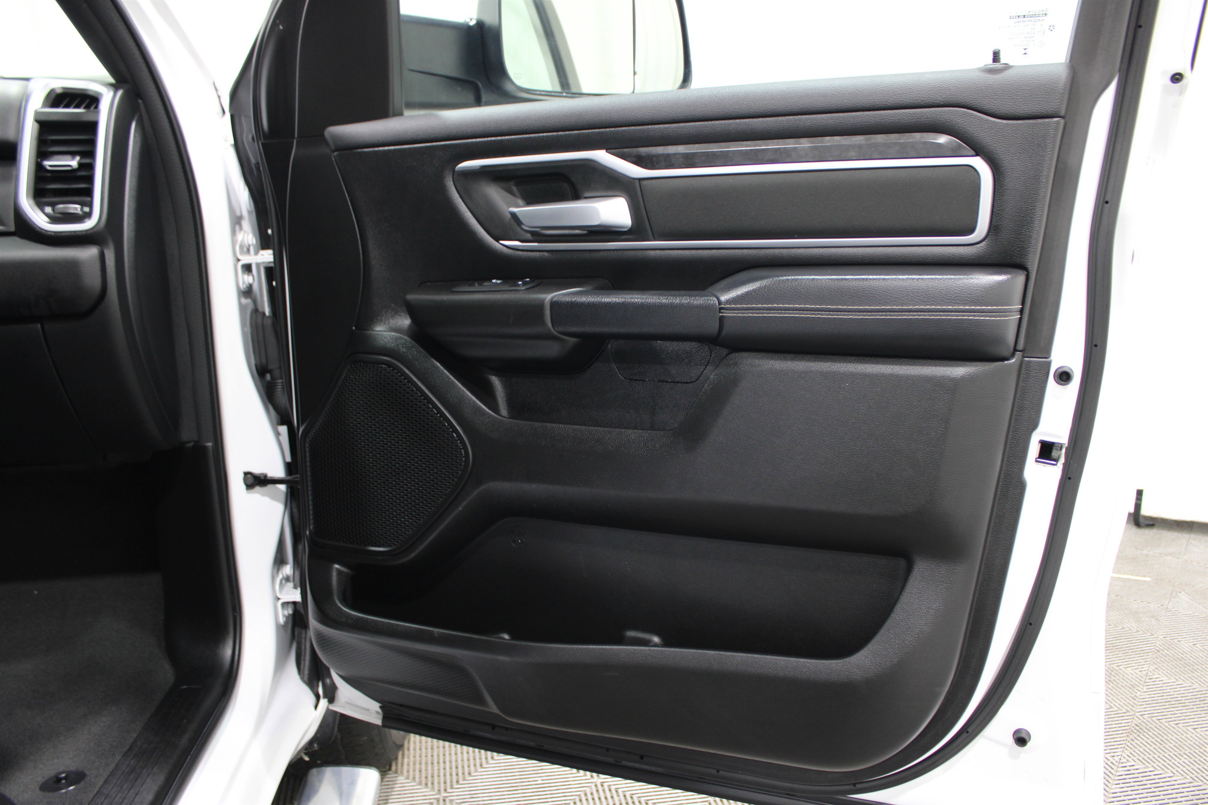 2023 Ram 1500 Big Horn photo 16