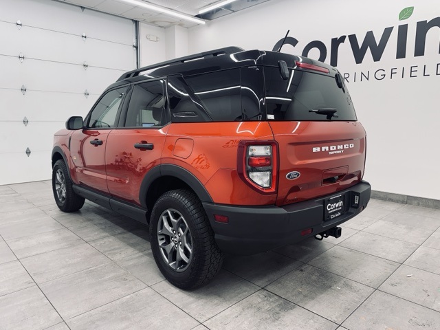 2024 Ford Bronco Sport Badlands photo 2