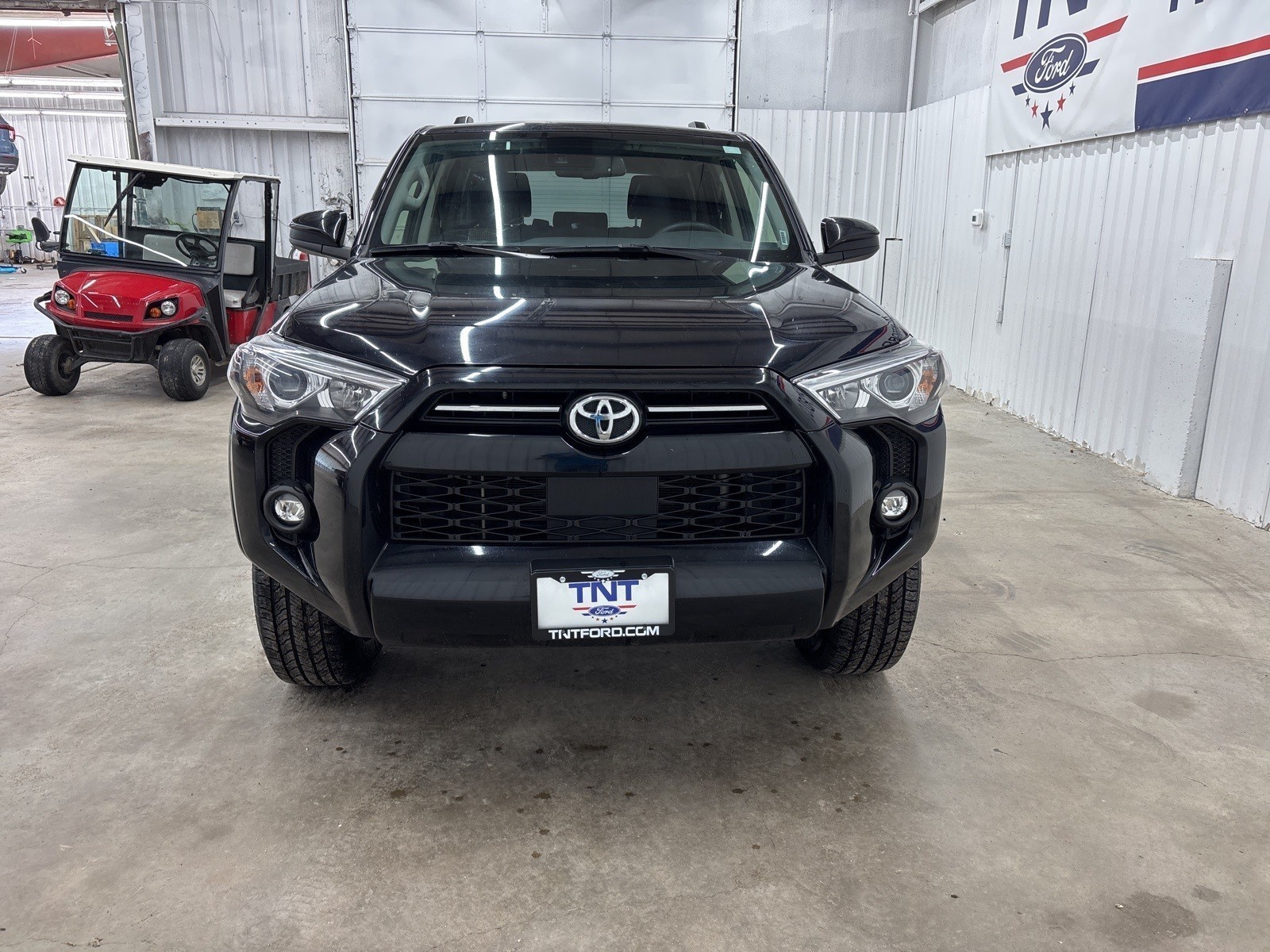 2024 Toyota 4Runner SR5 photo 4