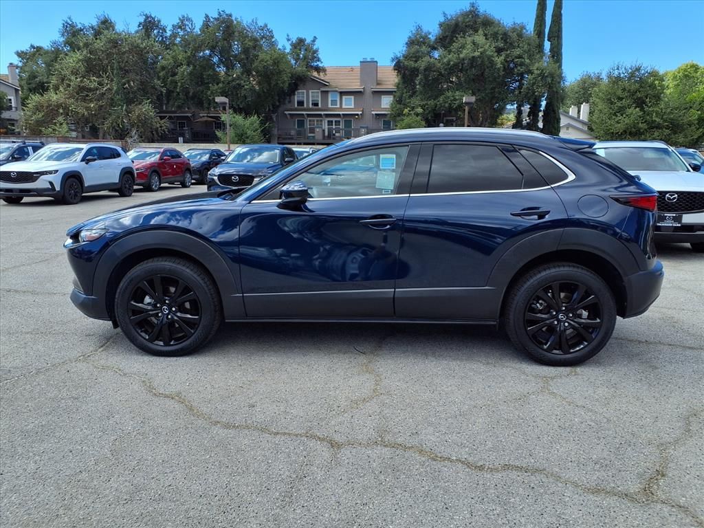 2022 Mazda CX-30 2.5 Turbo Premium photo 3
