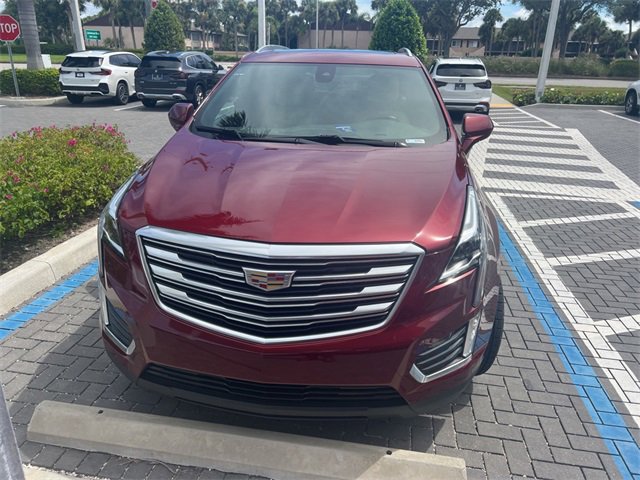 2018 Cadillac XT5 Premium Luxury photo 2
