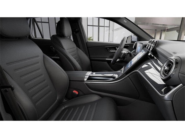 2025 Mercedes Benz GLC 300 4MATIC photo 4