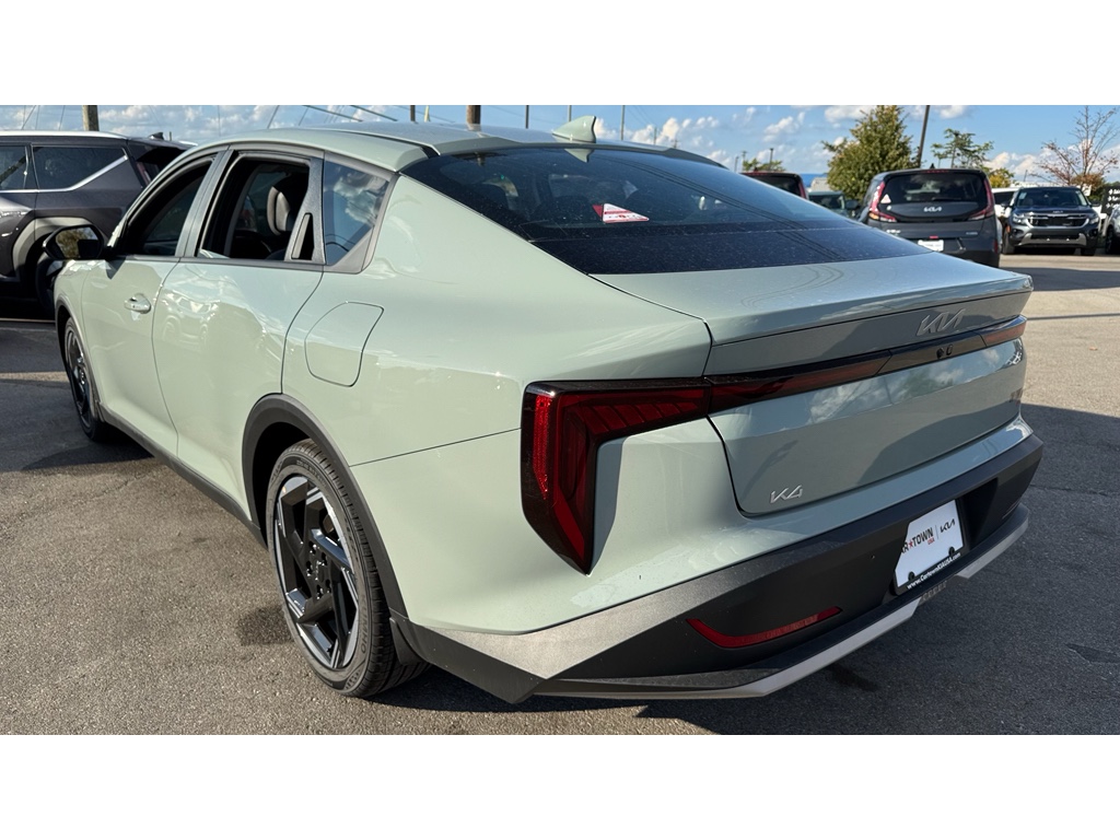 2025 Kia K4 EX photo 23